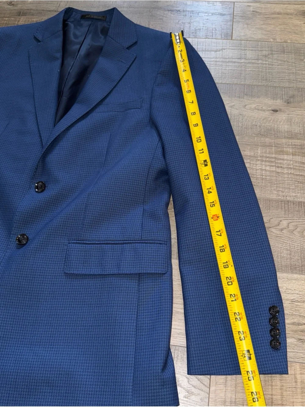 Calvin Klein slim fit Men's Blue Two-Button Blazer size 40R